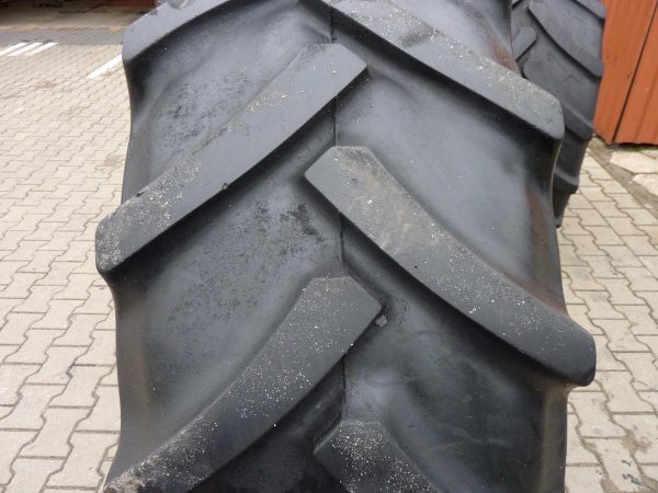 2 x Opona używana rolnicza 420/85R30 16.9R30 CONTINENTAL CONTRACT AC85 1300zł W1956 - obrazek 3