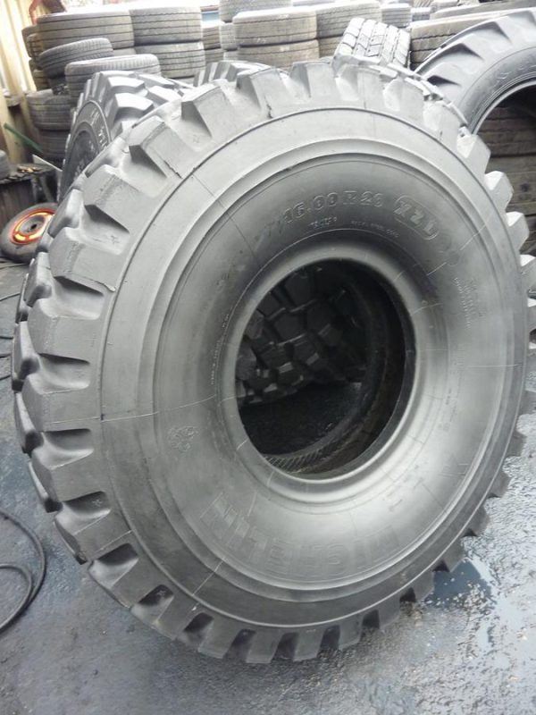 2 x Opona używana przemysłowa 16,00R20 MICHELIN XZL 1400zł W3022 - obrazek 2