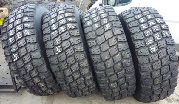 4 x Opona używana przemysłowa 17.5R25 MICHELIN XTG 1200zł W3055