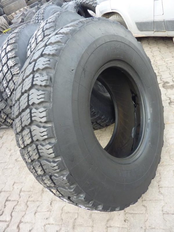 4 x Opona używana przemysłowa 17.5R25 MICHELIN XTG 1200zł W3055 - obrazek 2