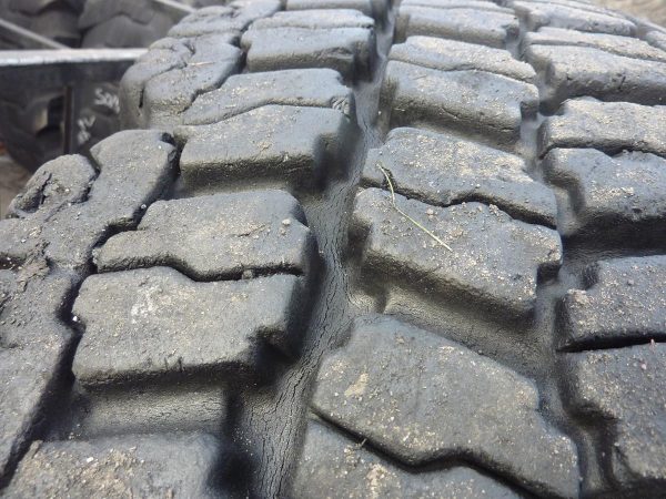 Opona używana przemysłowa 17.5R25 BRIDGESTONE SNOW WEDGE 1000zł W3056 - obrazek 10