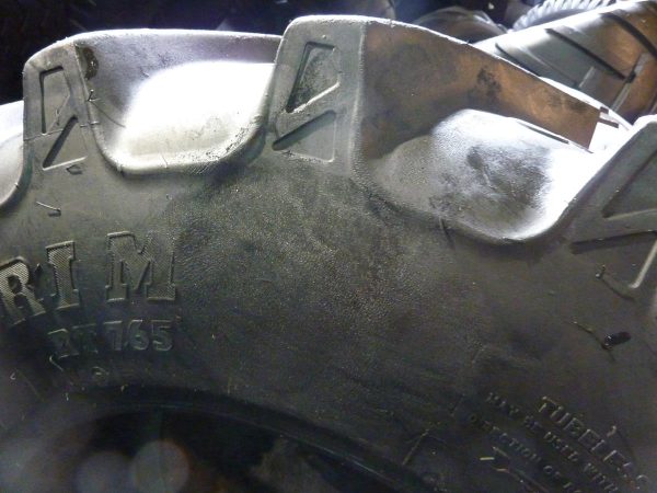 Opona używana rolnicza 380/70R20 BKT AGRIMAX RT 765; 700zł W3064 - obrazek 4
