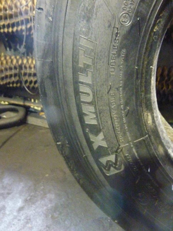 Opona używana ciężarowa 245/70R17,5 MICHELIN XMULTI T 450zł C2045 - obrazek 10