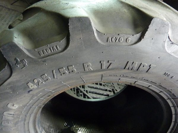Opona używana rolnicza 425/55R17 CONTINENTAL AC70G 400zł W2470 - obrazek 3