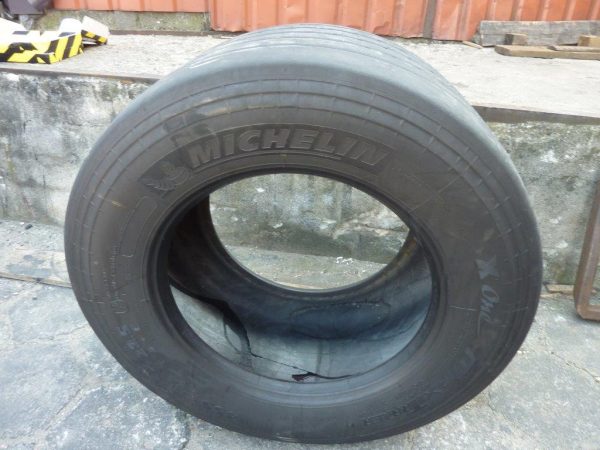 Opona używana ciężarowa 455/45R22,5 MICHELIN MAXITRAILER 1100zł C518 - obrazek 4