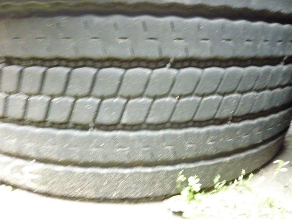 Opona używana ciężarowa 385/55R22,5 BRIDGESTONE M788 490zł C138 - obrazek 2
