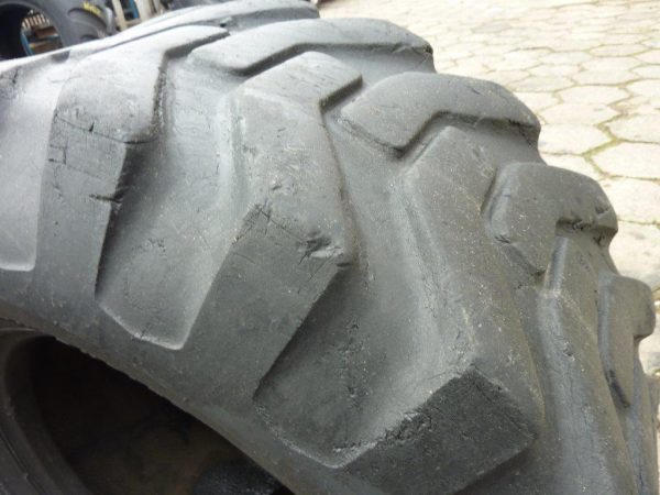 Opona używana rolnicza 14-17,5 FIRESTONE SUPER TRACTION 200zł W1214 - obrazek 8