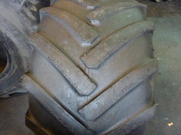 2 x Opona używana rolnicza 425/55R17 MITAS AC 70G 290zł W3082 - obrazek 4