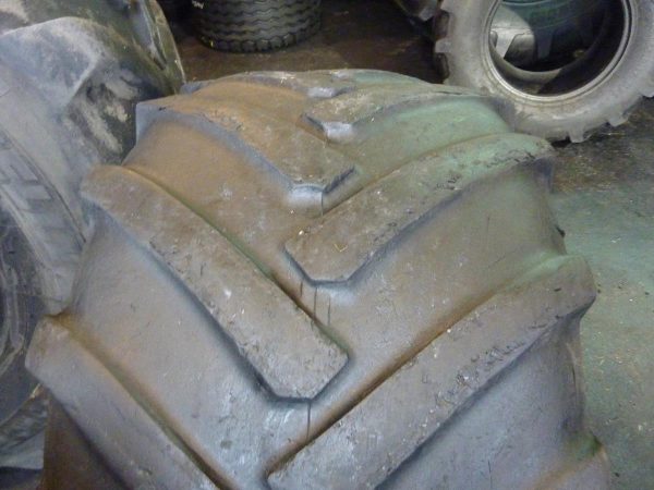 2 x Opona używana rolnicza 425/55R17 MITAS AC 70G 290zł W3082 - obrazek 5
