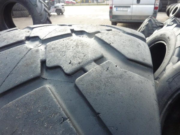 Opona używana rolnicza 560/60R22,5 MICHELIN CARGO 1200zł W3093 - obrazek 7