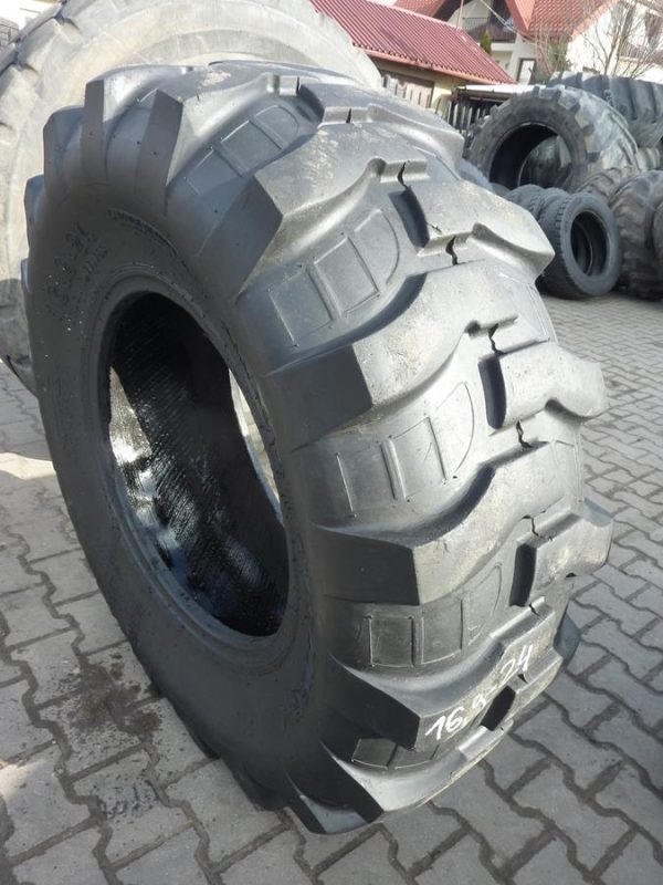 Opona używana przemysłowa 16,9-24 BOSTONE INDUSTRIAL 1000zł W3094 - obrazek 3