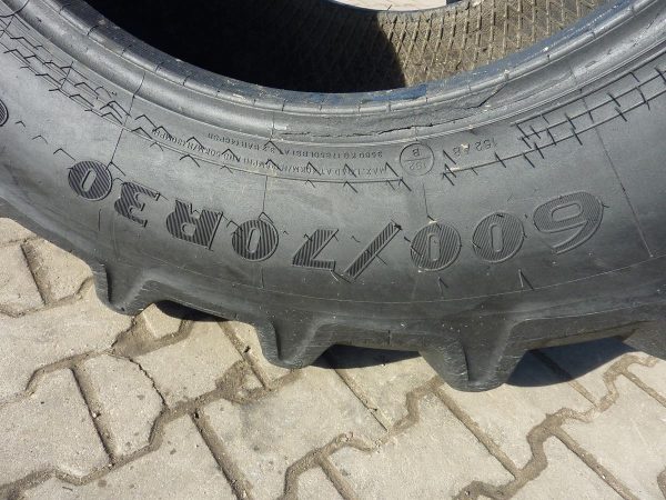 Opona używana rolnicza 600/70R30 GOODYEAR OPTITRAC 900zł W3102 - obrazek 3