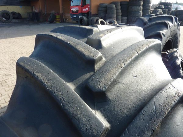 Opona używana rolnicza 600/70R30 CONTINENTAL SVT 2200zł W3105 - obrazek 5