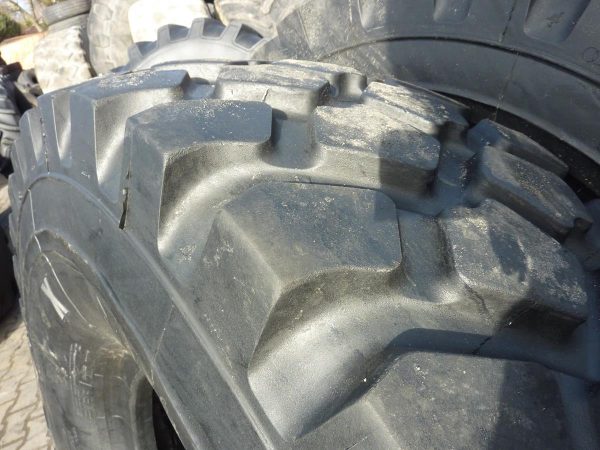 2 x Opona używana przemysłowa 16,00R20 MICHELIN XZL 1300zł W3110 - obrazek 6