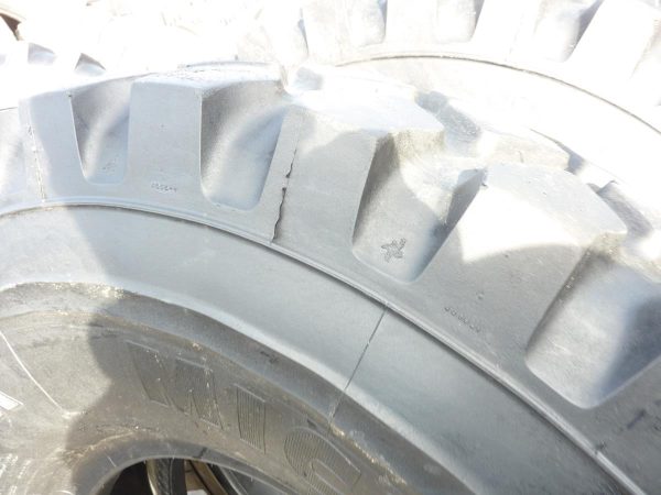 2 x Opona używana przemysłowa 16,00R20 MICHELIN XZL 1300zł W3110 - obrazek 7