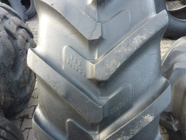 Opona używana rolnicza 420/90R30 MICHELIN AGRI BIB 1000zł W3113 - obrazek 5