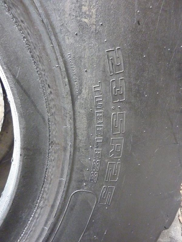Opona używana przemysłowa 23,5R25 GOODYEAR TL3A+; 2400zł W3127 - obrazek 3