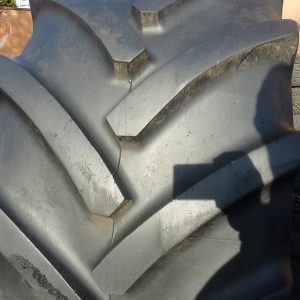 Opona używana rolnicza 650/65R38 CONTINENTAL SVT 2700zł W3156
