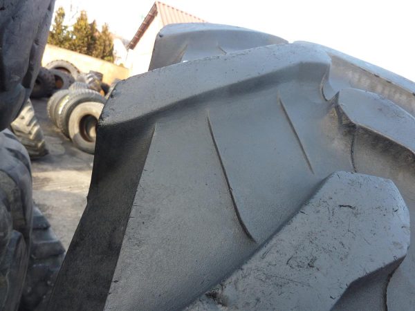 Opona używana rolnicza 460/85R38 18,4R38 TRELLEBORG TM600; 1900zł W3162 - obrazek 8