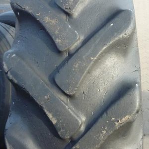 Opona używana rolnicza 13,6-38 ; 12-38 FIRESTONE CHAMPION 700zł W3165