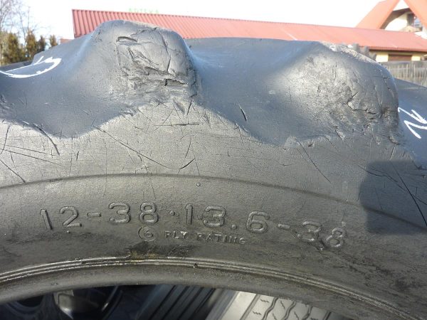 Opona używana rolnicza 13,6-38 ; 12-38 FIRESTONE CHAMPION 700zł W3165 - obrazek 3