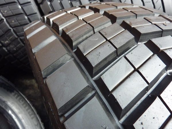 4x Opona używana ciężarowa 295/55R22.5 CONTINENTAL  450zł C2053 - obrazek 7