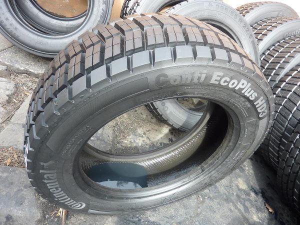 4x Opona używana ciężarowa 295/55R22.5 CONTINENTAL  450zł C2053 - obrazek 3