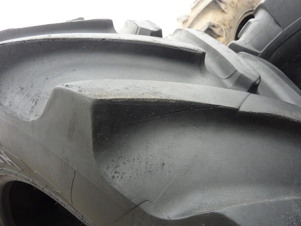 Opona używana rolnicza 600/65R28 MIECHELIN MACHXBIB 1800zł W3241 - obrazek 11