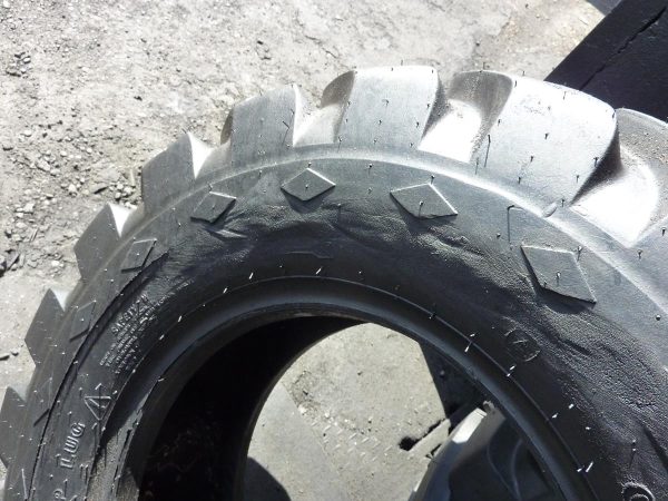 2 x Opona używana przemysłowa 12.5/80-18 GOODYEAR SUPER GRIP LUG 1000zł W3225 - obrazek 8