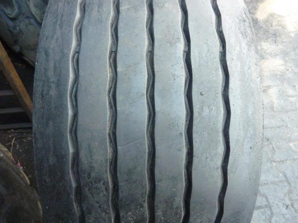 Opona używana ciężarowa 435/50R19.5 DOUBLECOIN RT910; 700zł C2060 - obrazek 4