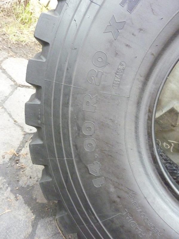 Opona używana przemysłowa 14.00R20 MICHELIN XZL 600zł W3255 - obrazek 3