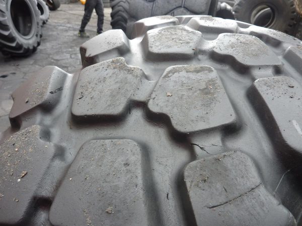 Opona używana przemysłowa 14.00R20 MICHELIN XZL 600zł W3255 - obrazek 9
