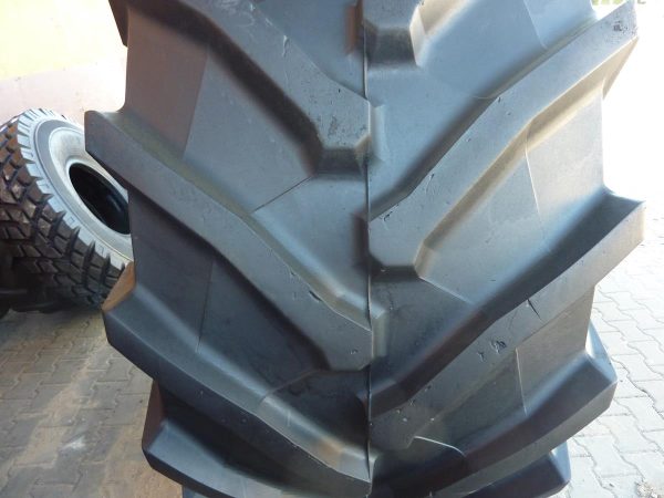 Opona używana rolnicza 900/60R42 TRELLEBORG TM900; 7000zł W3259 - obrazek 4