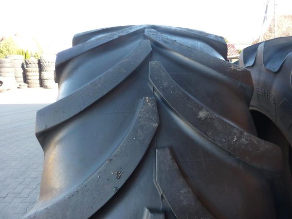 Opona używana rolnicza 650/65R42 VREDESTEIN TRAXION 1000zł W3261 - obrazek 4
