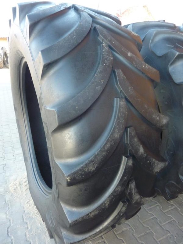 Opona używana rolnicza 650/65R42 VREDESTEIN TRAXION 1000zł W3261 - obrazek 10