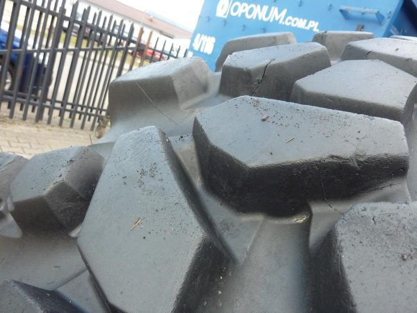 Opona używana przemysłowa 600/65R34 NOKIAN GROUND 3500zł W3271 - obrazek 7