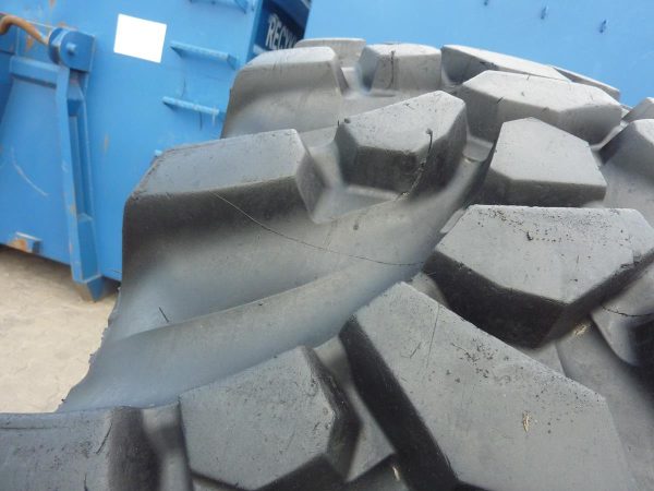 Opona używana przemysłowa 600/65R34 NOKIAN GROUND 3500zł W3271 - obrazek 6