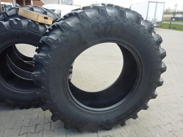 Opona używana przemysłowa 600/65R34 NOKIAN GROUND 3500zł W3271 - obrazek 2