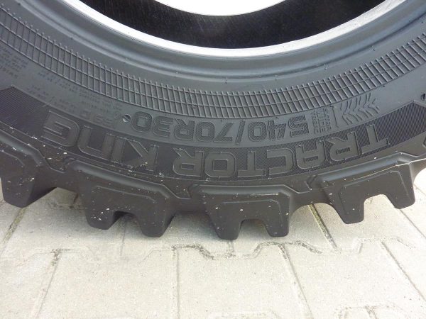 Opona używana rolnicza 540/70R30 NOKIAN TRACTOR KING 1800zł W3272 - obrazek 3