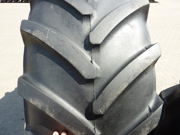 2 x Opona używana rolnicza 540/65R38 MICHELIN XM108; 1200zł W3277 - obrazek 10