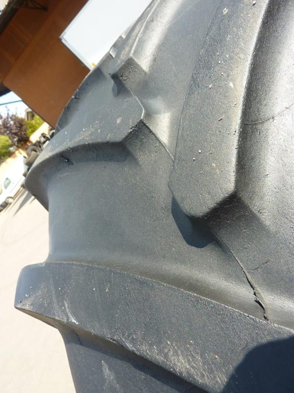 2 x Opona używana rolnicza 540/65R38 MICHELIN XM108; 1200zł W3277 - obrazek 16