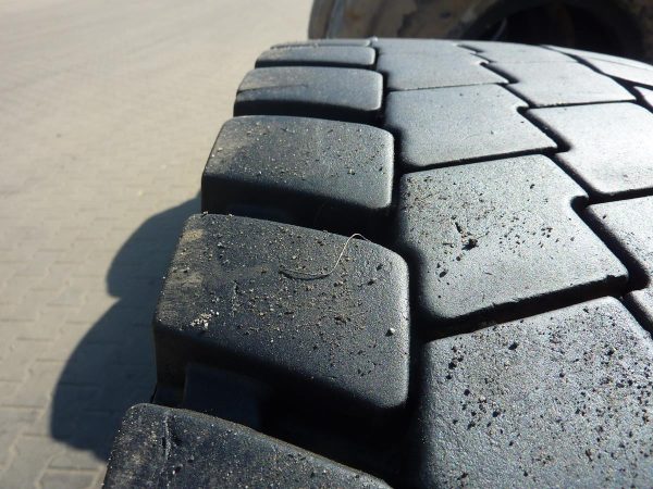 Opona używana ciężarowa 325/95R24 GOODYEAR OMNITRAC D 800zł W3294 - obrazek 9