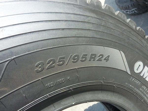 Opona używana ciężarowa 325/95R24 GOODYEAR OMNITRAC D 800zł W3294 - obrazek 3