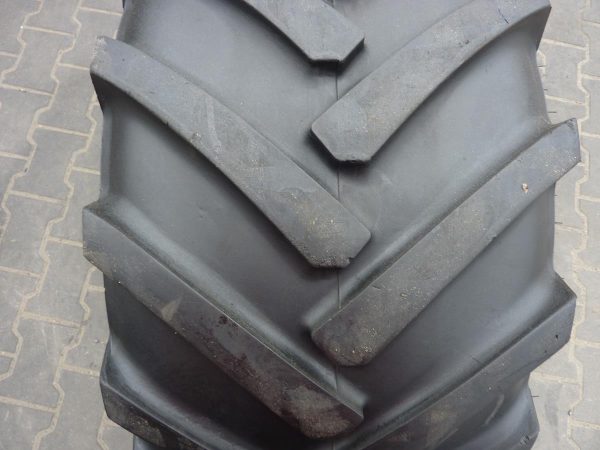 Opona używana przemysłowa 425/55R17 MITAS AC70G 800zł W3318 - obrazek 4