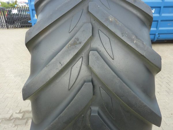 Opona używana rolnicza 710/60R42 MICHELIN XEOBIB 2200zł W3321 - obrazek 4
