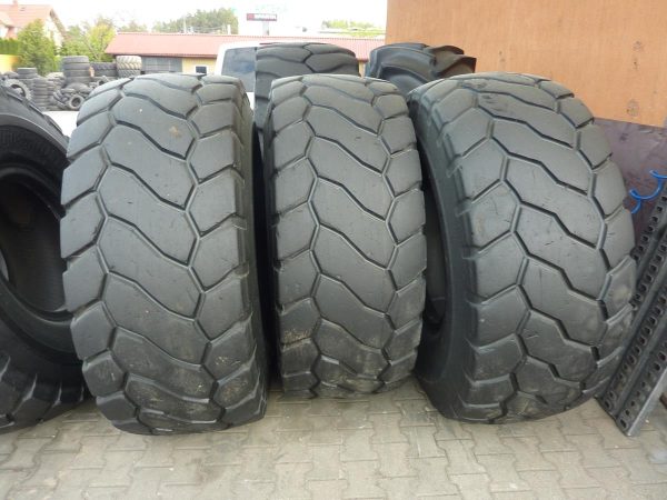 4 x Opona używana przemysłowa 23.5R25 BRIDGESTONE VJT 2400zł W3323 REZERW - obrazek 12