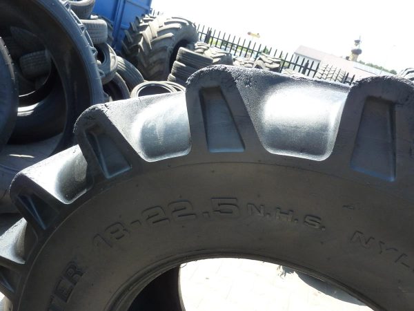 Opona używana przemysłowa 18-22.5 CAMSO TRACTIONMASTER 300zł W3337 - obrazek 10