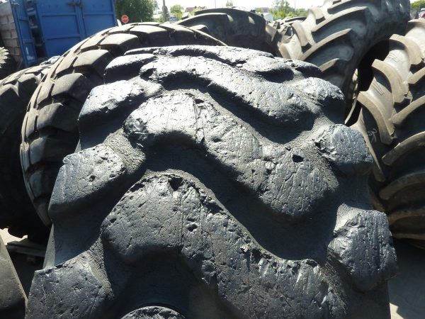 2x Opona używana przemysłowa 23.5R25 MICHELIN XHA2 1800zł W3343 - obrazek 5