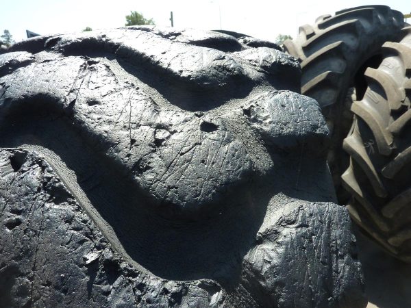 2x Opona używana przemysłowa 23.5R25 MICHELIN XHA2 1800zł W3343 - obrazek 9