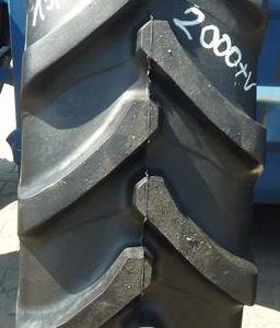 Opona używana rolnicza 13.6R48 ALLIANCE A-350; 1800zł W3350